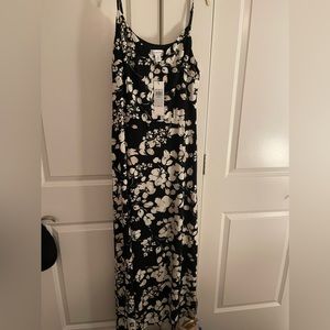 Calvin Klein black and white floral maxi dress NWT